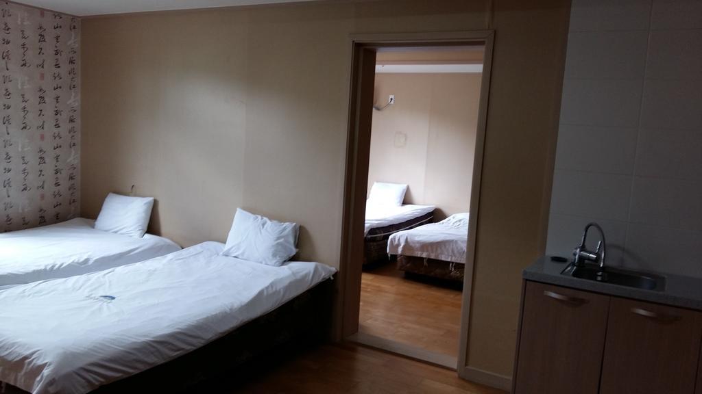 Arbon Youth Hostel & Resort Jeju Ngoại thất bức ảnh